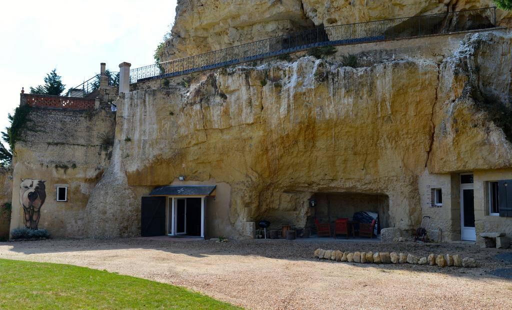 Gites Troglodytes Du Chateau De L'Etoile Vernou-sur-Brenne Εξωτερικό φωτογραφία